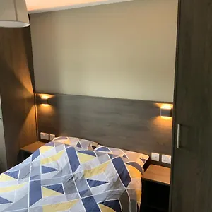Small,smart,tidy 2 Bed Apartment Galway